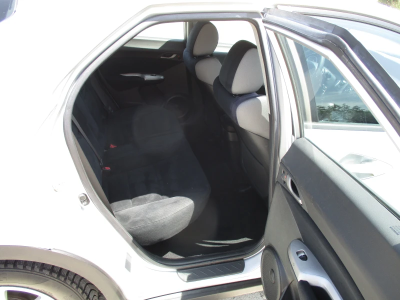 Honda Civic 1.4/БЕНЗИН/КАТО НОВА, снимка 15 - Автомобили и джипове - 50574397