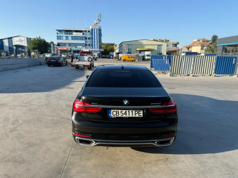 BMW 740 xDrive, снимка 4 - Автомобили и джипове - 50841358