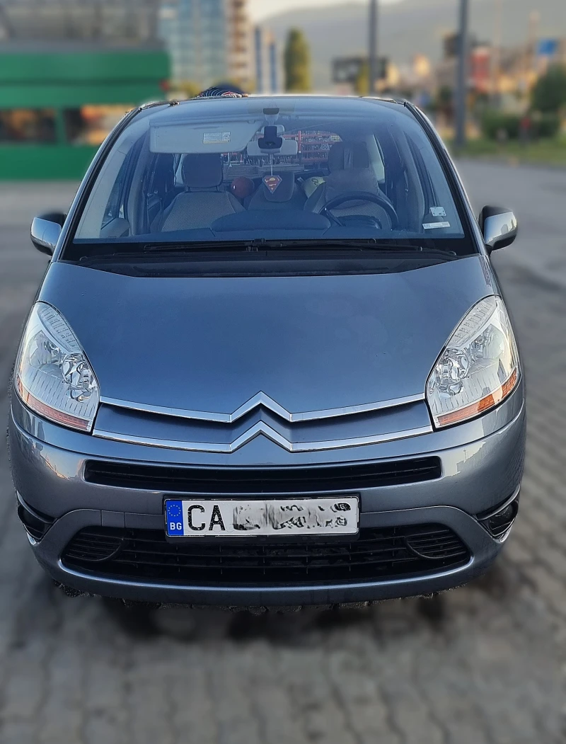 Citroen Grand C4 Picasso икономичен и обслужен семеен автомобил, снимка 8 - Автомобили и джипове - 52540331