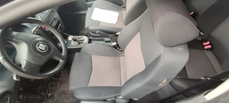 Seat Ibiza, снимка 5 - Автомобили и джипове - 52530508