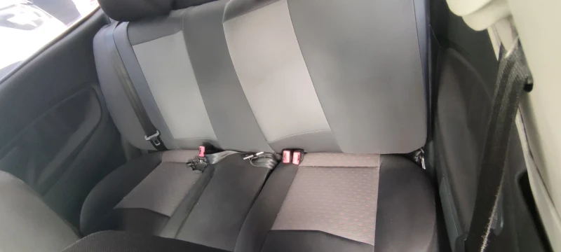 Seat Ibiza, снимка 6 - Автомобили и джипове - 52530508