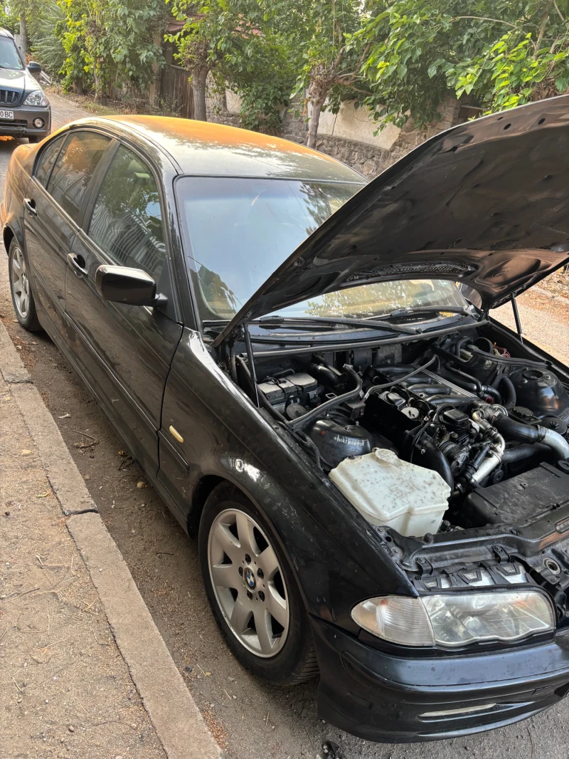 BMW 320, снимка 2 - Автомобили и джипове - 52789945