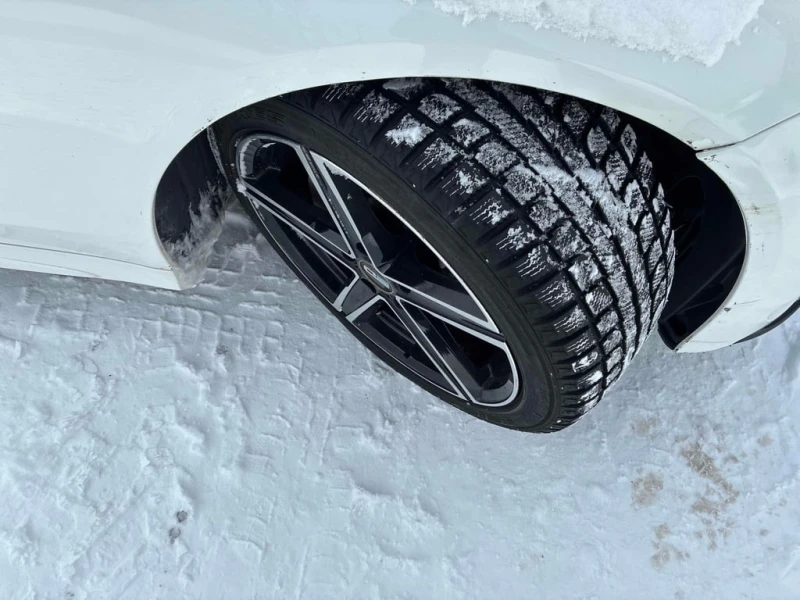 Mercedes-Benz C 300 CARFAX, снимка 7 - Автомобили и джипове - 53381482