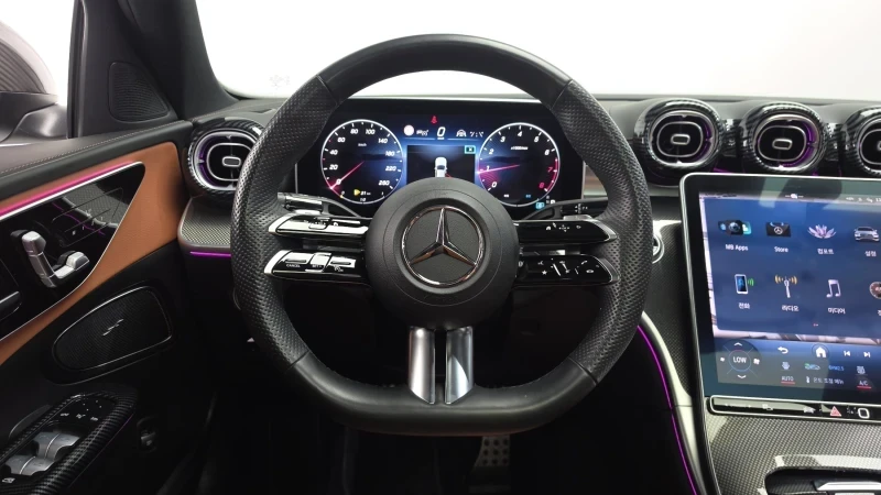 Mercedes-Benz C 300 63 AMG OPTIC* 2 КЛЮЧА* PANO* HUD* KEYLESS* КРАЙНА, снимка 15 - Автомобили и джипове - 55125954