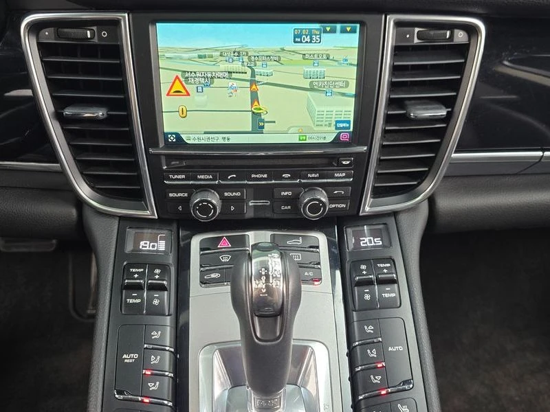 Porsche Panamera 3.6 AWD| 310к.с.| ВКЛ.ТЕХНОТЕСТ, снимка 13 - Автомобили и джипове - 55197785