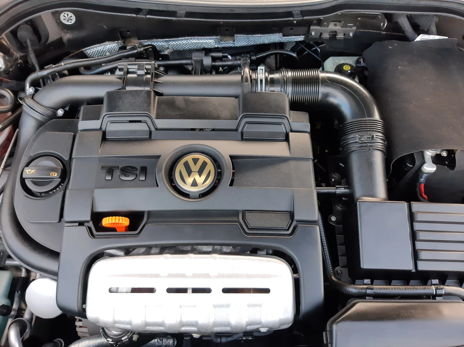 VW Passat * TOP* ИТАЛИЯ* , снимка 11 - Автомобили и джипове - 36263388