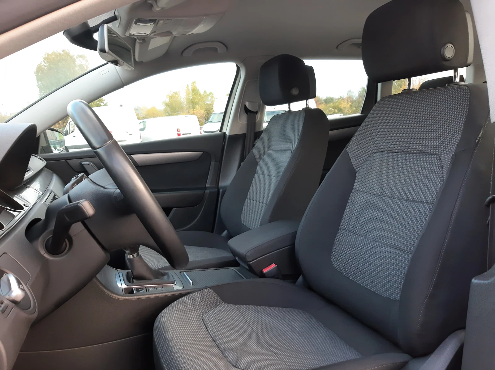 VW Passat * TOP* ИТАЛИЯ* , снимка 12 - Автомобили и джипове - 36263388
