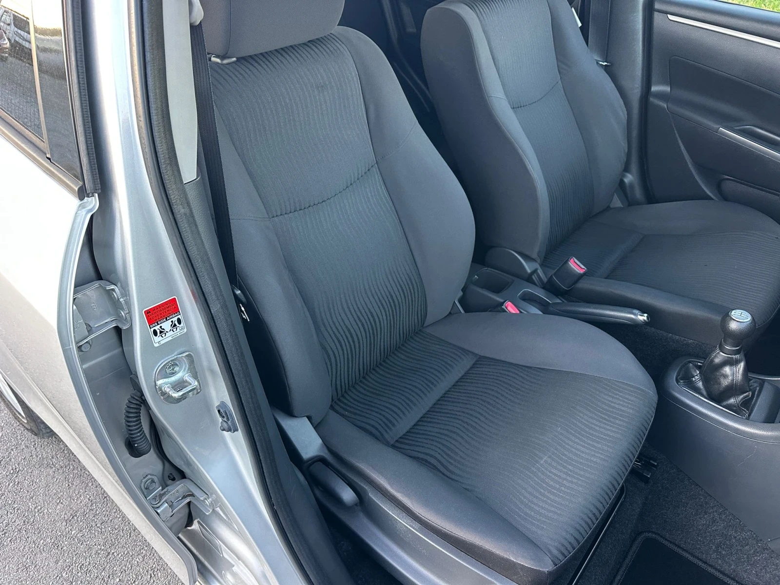 Suzuki Swift 1.2 i Euro 5 - изображение 9