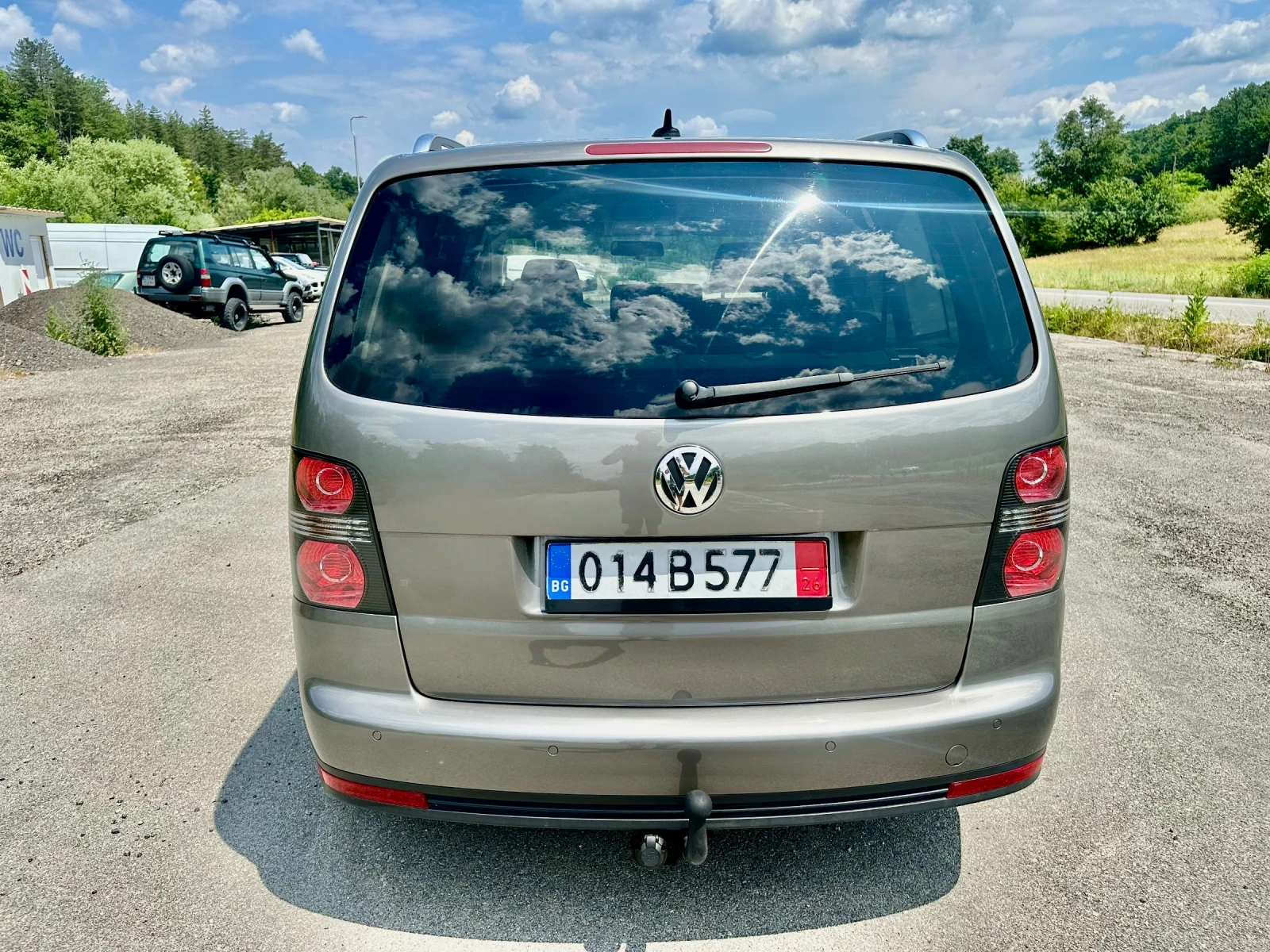 VW Touran 1.9TDI* REALNI KM* UNIKAT - изображение 5