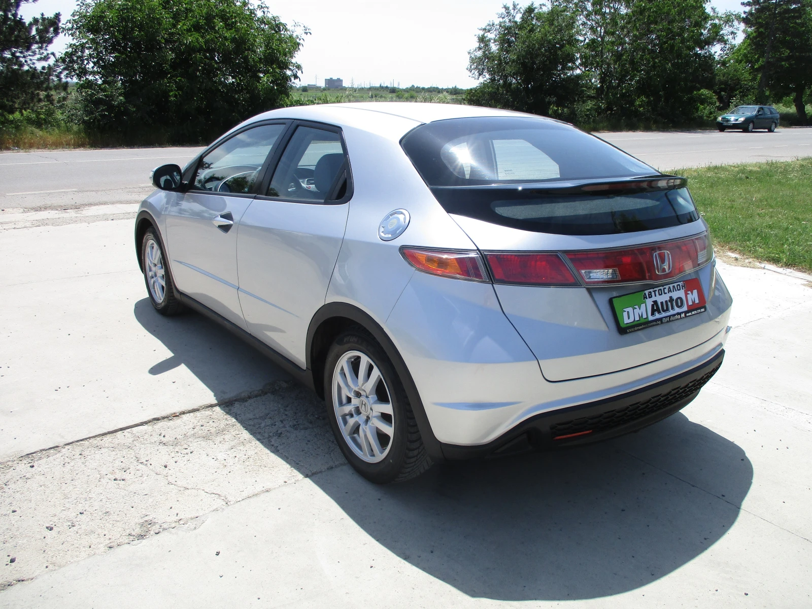Honda Civic 1.4/БЕНЗИН/КАТО НОВА - изображение 6