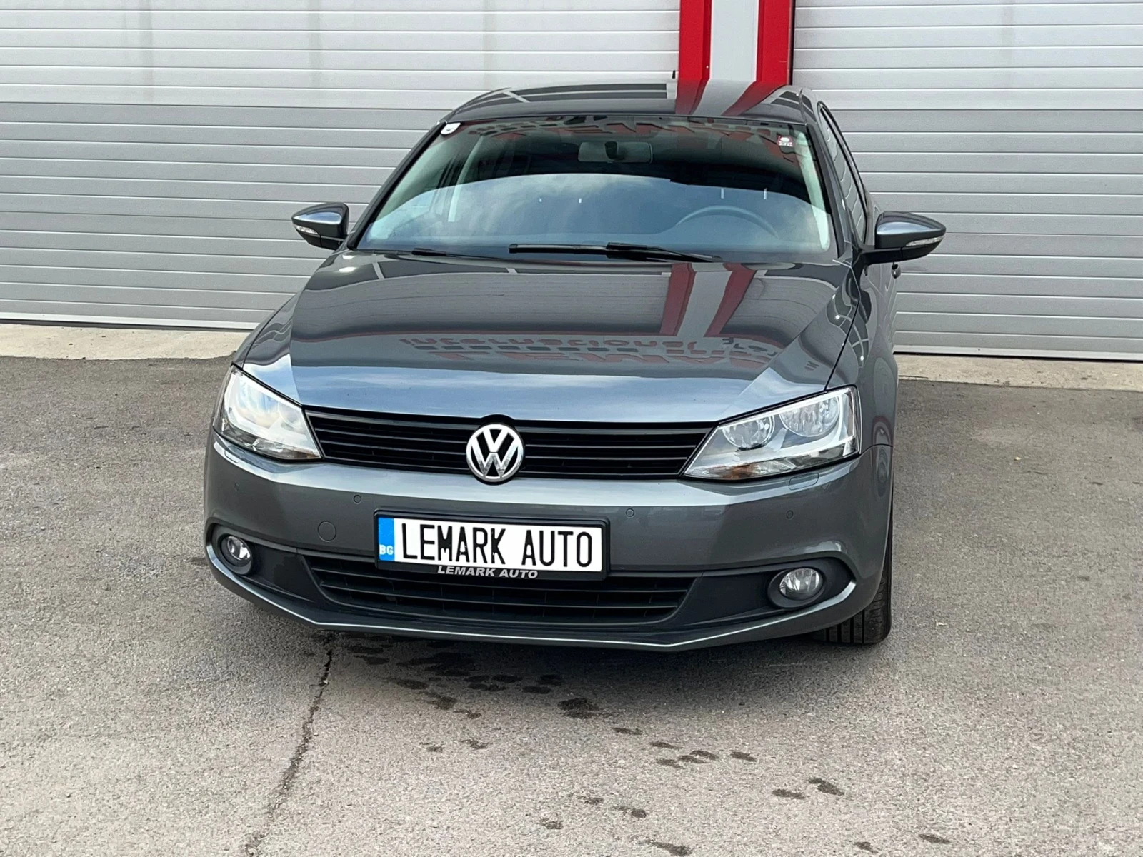 VW Jetta 1.2I KLIMATRONIK EVRO 5B 6-СКОРОСТИ ЛИЗИНГ!!! - изображение 2