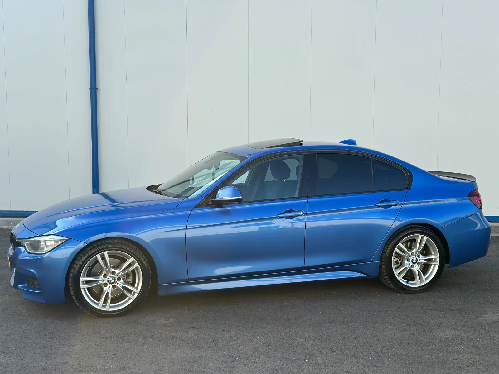 BMW 330 * H&K* ALCANTARA* ЗАДНО* ТОП - изображение 3