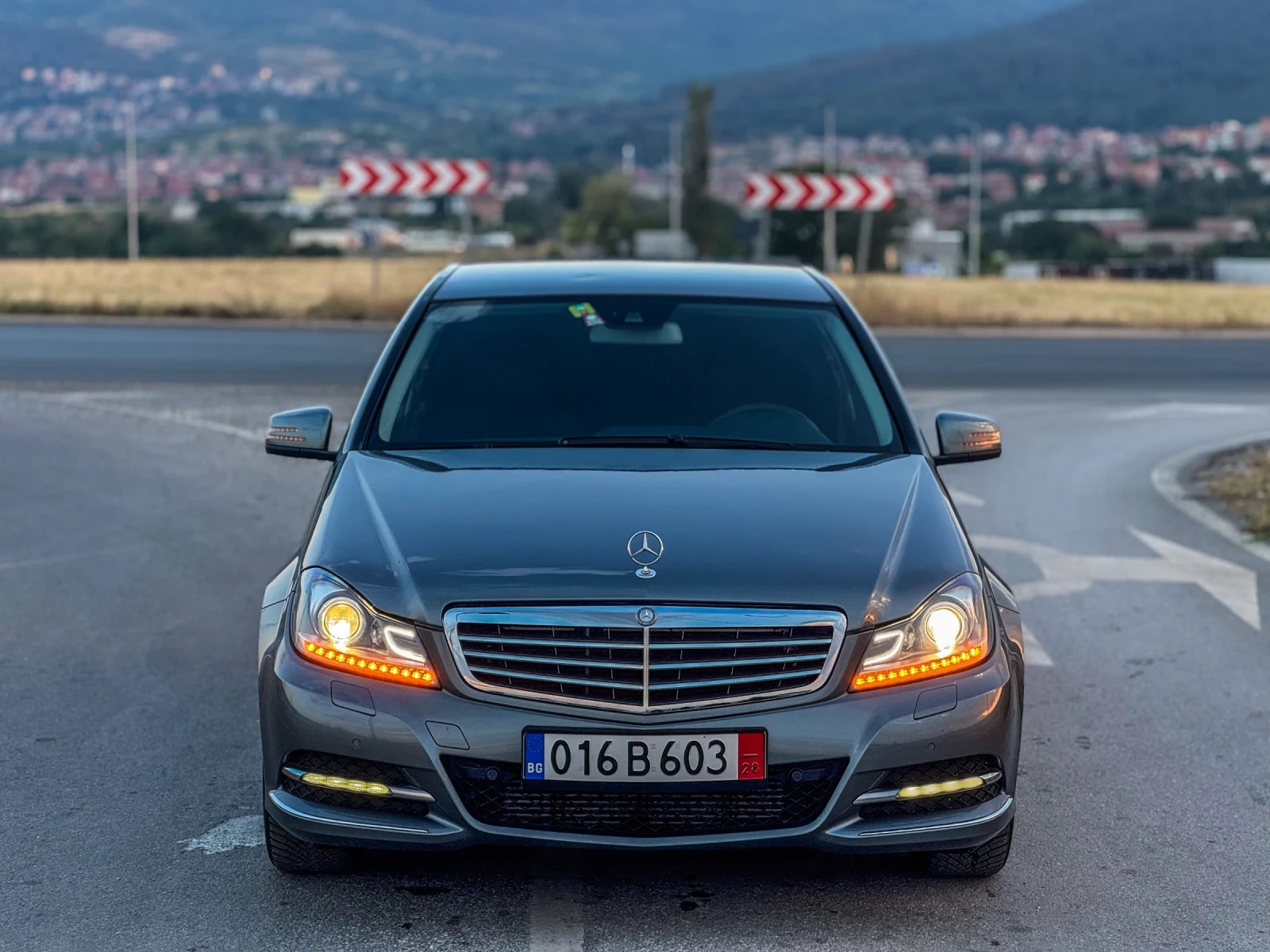 Mercedes-Benz C 220 ELEGANCE FULL SERVICE  - изображение 2