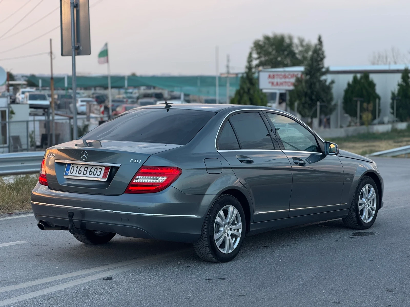 Mercedes-Benz C 220 ELEGANCE FULL SERVICE  - изображение 4