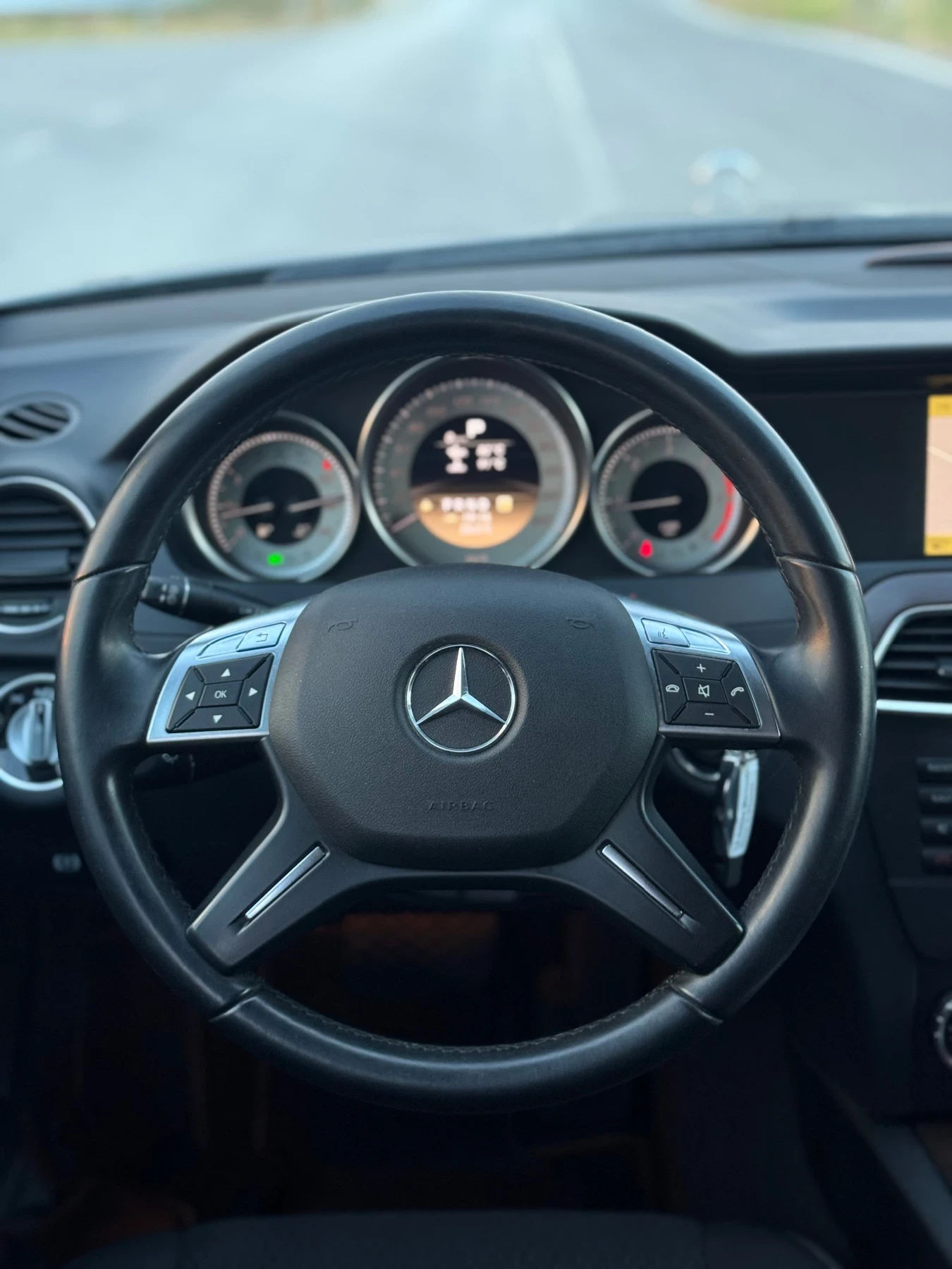 Mercedes-Benz C 220 ELEGANCE FULL SERVICE  - изображение 10