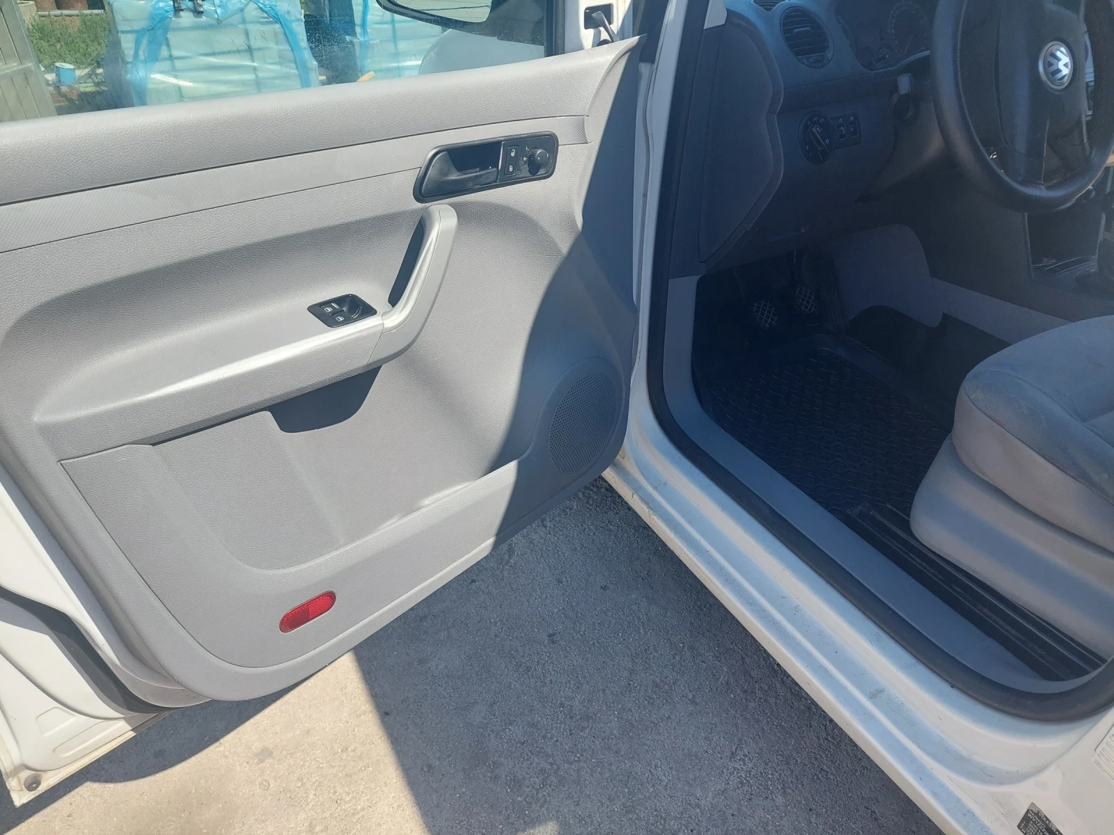 VW Caddy  - изображение 10