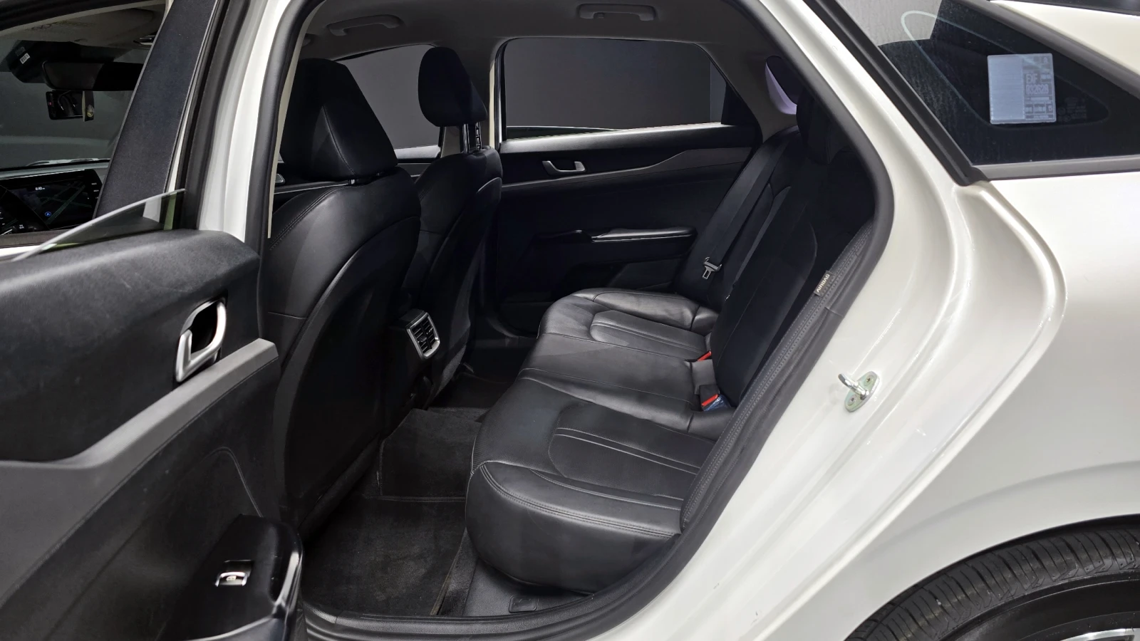 Kia K5 2.0LPI TRENDY | Mobile.bg   11