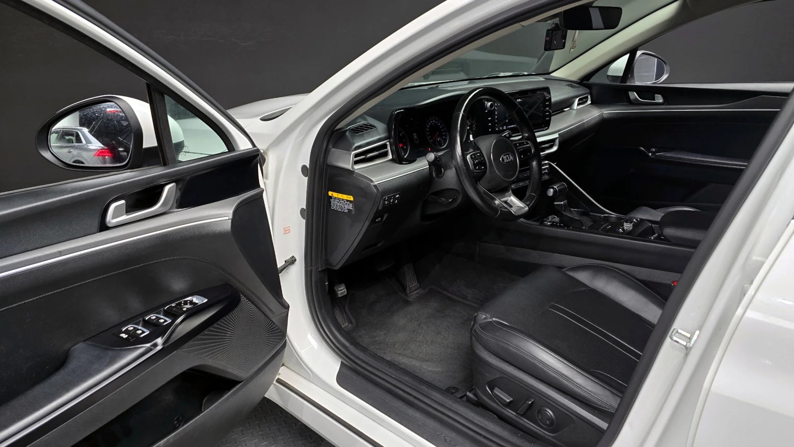 Kia K5 2.0LPI TRENDY | Mobile.bg   10