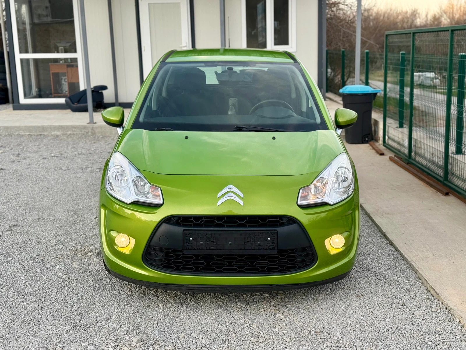 Citroen C3 1.4HDI* 116хил* ОБСЛУЖЕН* , снимка 2 - Автомобили и джипове - 53539879