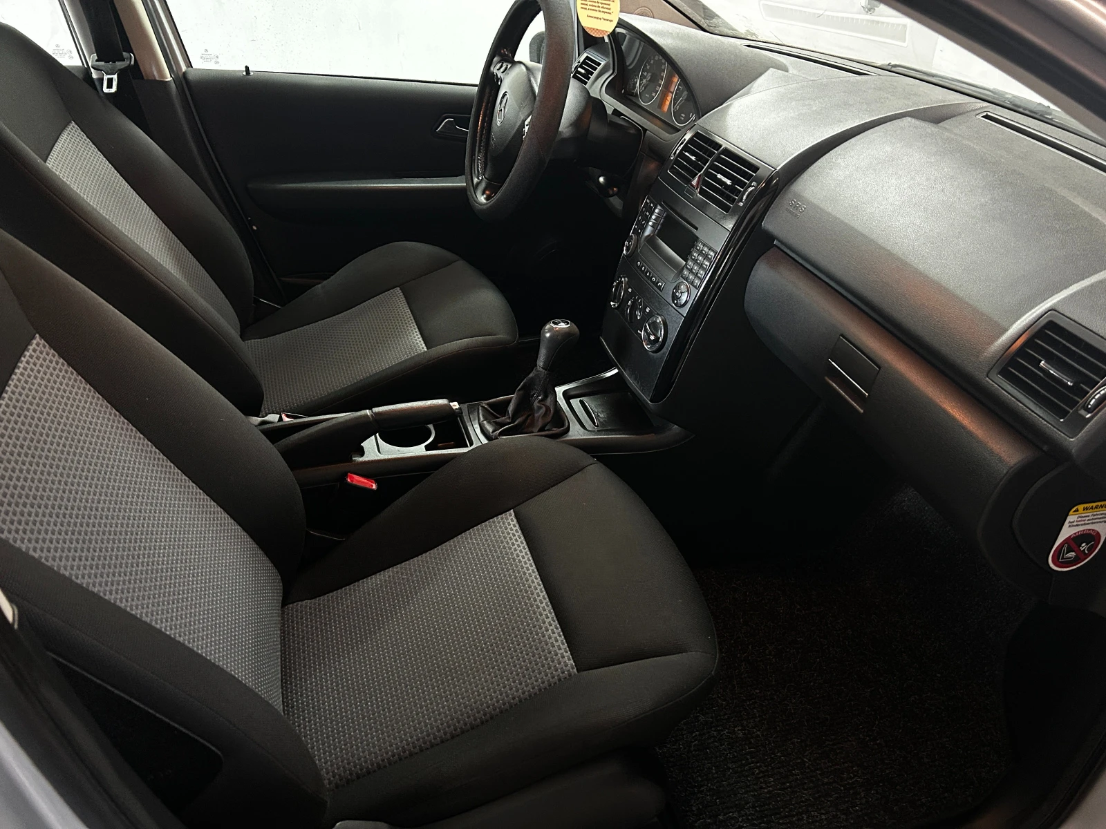 Mercedes-Benz A 180 CDI, снимка 6 - Автомобили и джипове - 53720647