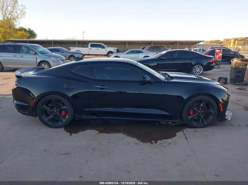 Chevrolet Camaro 6.2l Rwd 2Ss, снимка 13 - Автомобили и джипове - 53728418