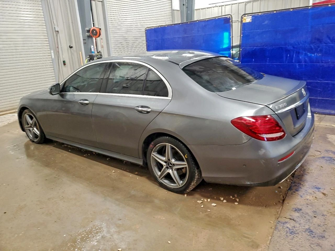 Mercedes-Benz E 300 4MATIC* BURMESTER* 360 CAM* �������* ������ | Mobile.bg � ����������� 4