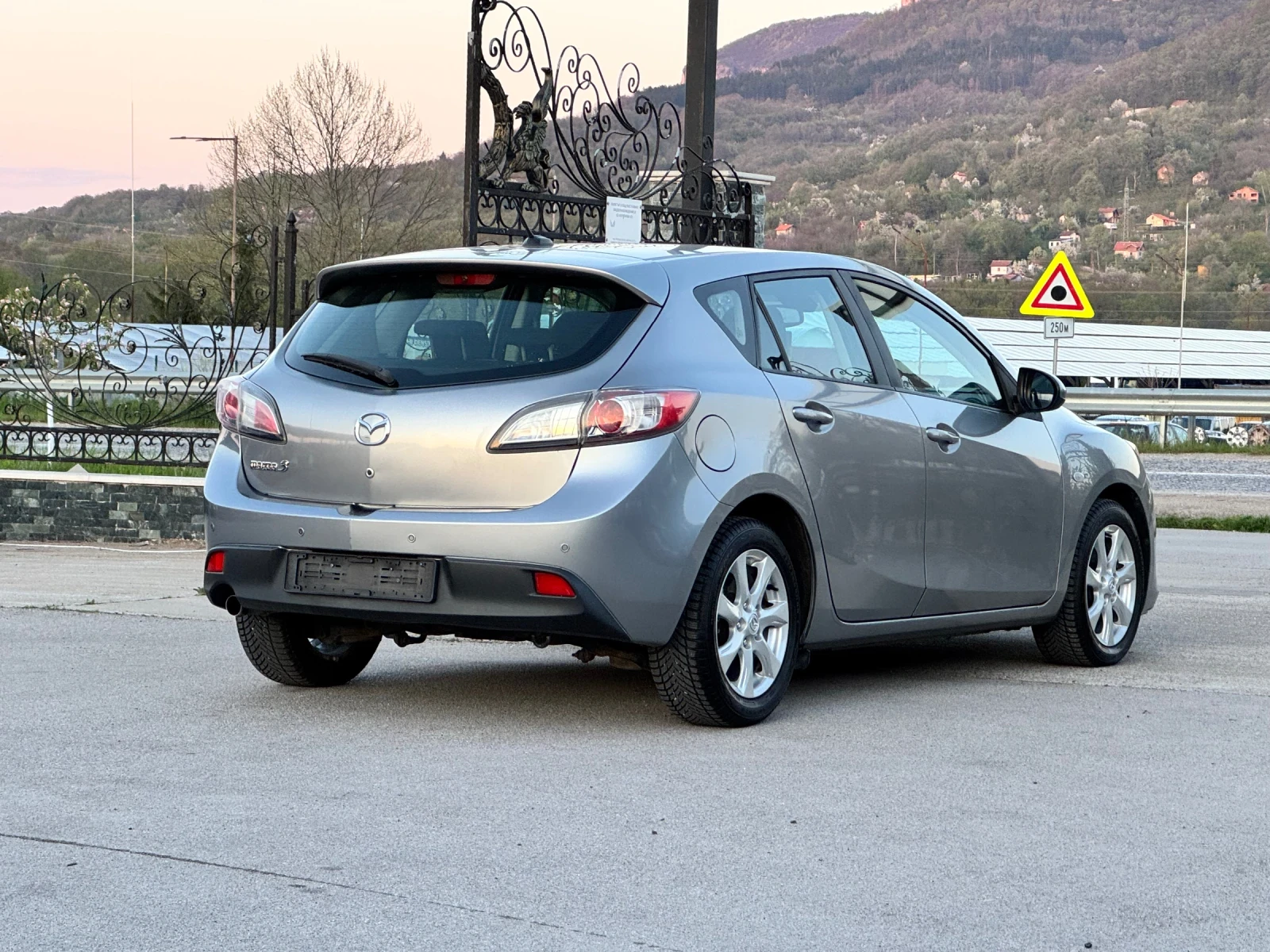 Mazda 3 1.6HDi 109k.с. , снимка 6 - Автомобили и джипове - 54247703