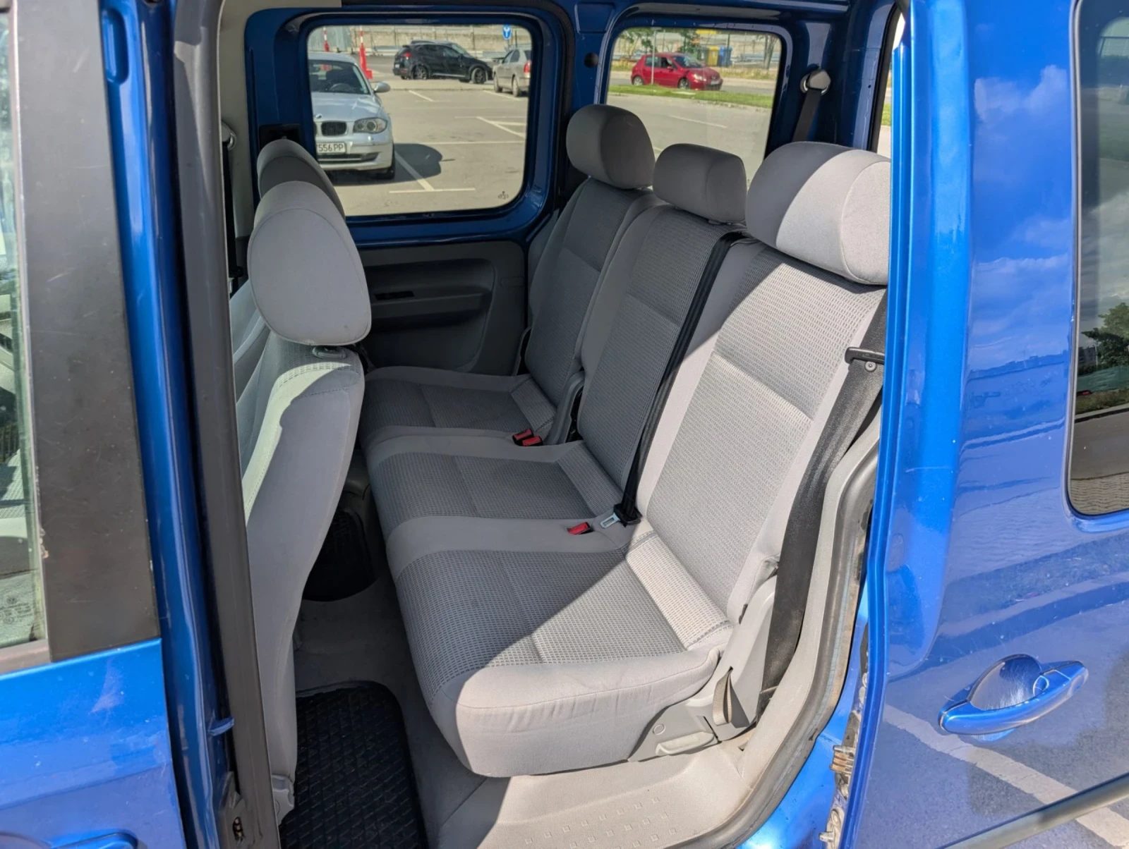 VW Caddy МЕТАН+ ГАЗ  6+ 1  2.0i, снимка 11 - Автомобили и джипове - 54622347