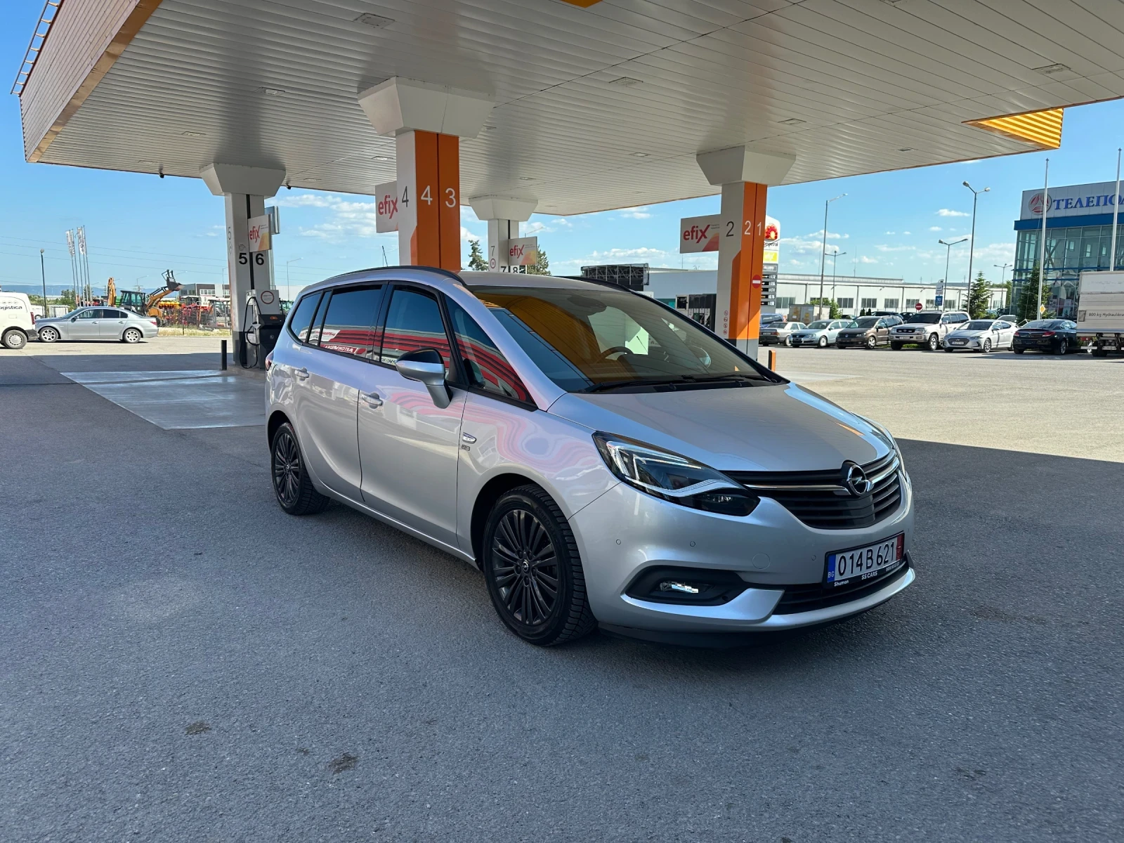 Opel Zafira 2.0CDTI FACELIFT 120 Aniversary, снимка 2 - Автомобили и джипове - 54683670