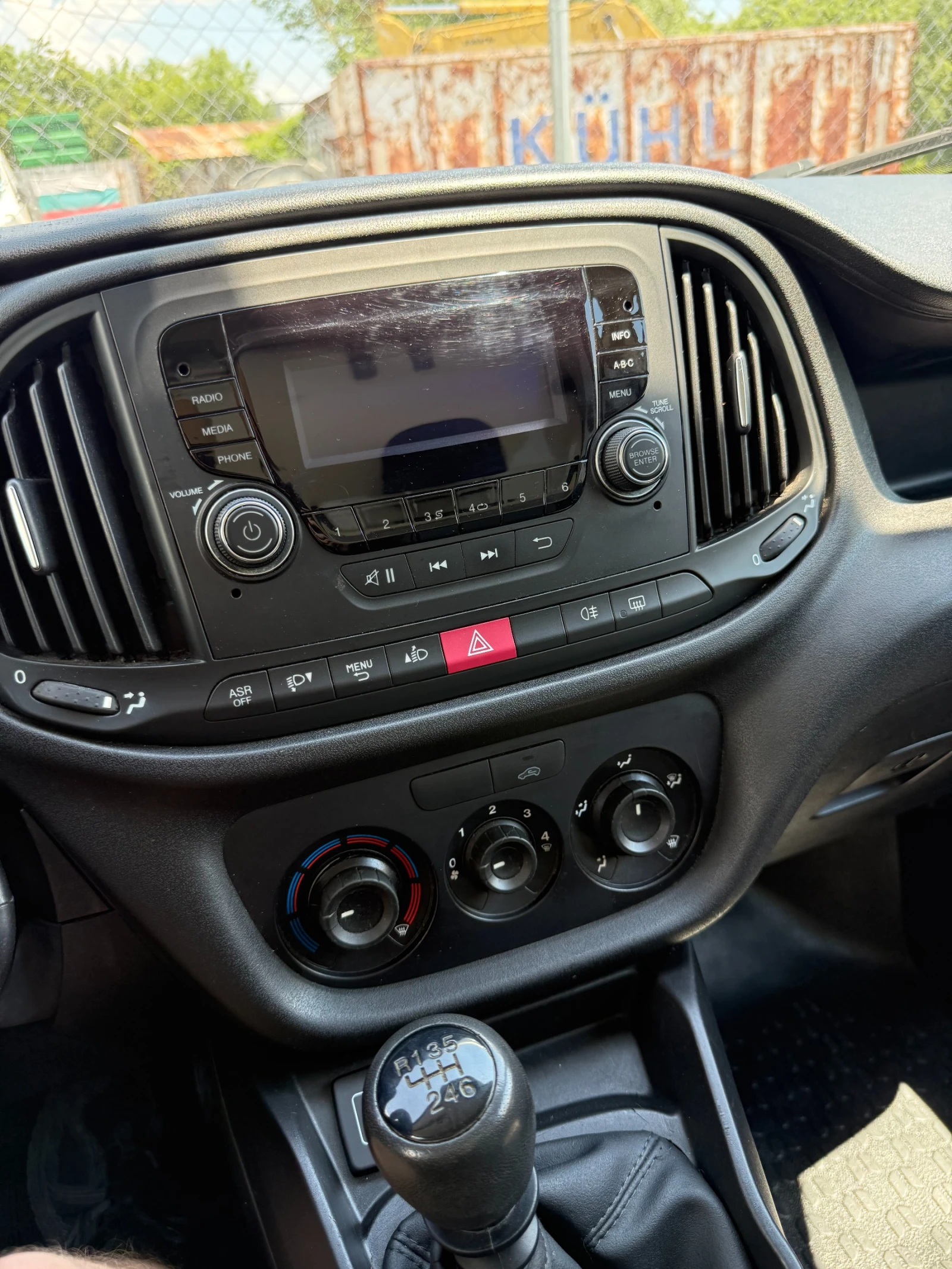 Fiat Doblo 1, 6 Multidjet, снимка 9 - Автомобили и джипове - 54989632