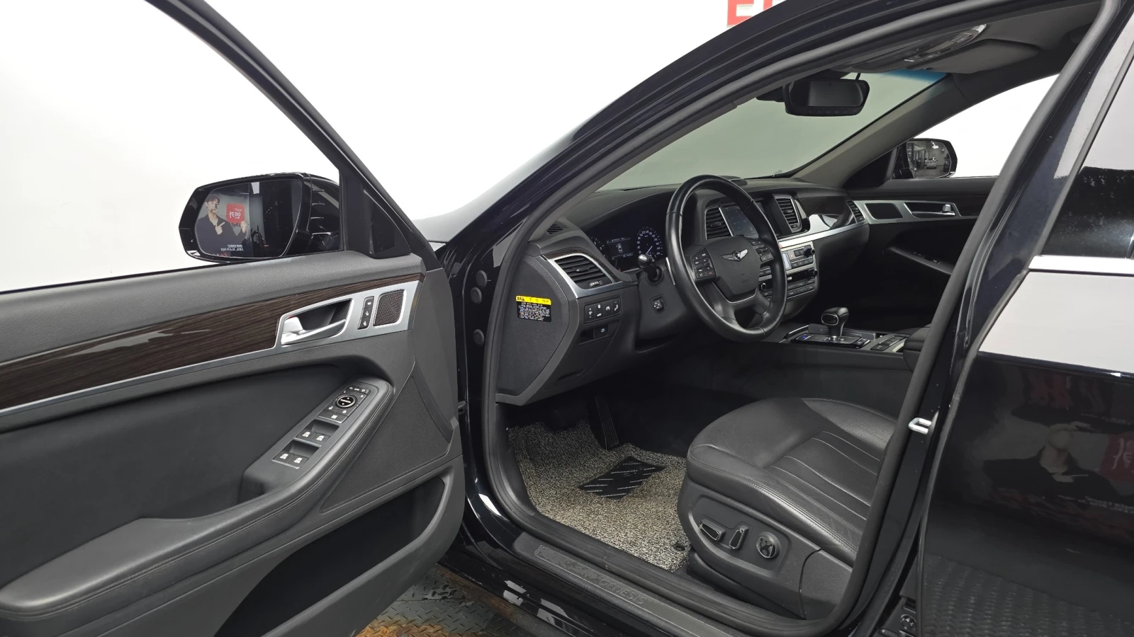 Genesis G80 3.3 GDI* Luxury Special, снимка 5 - Автомобили и джипове - 55040258