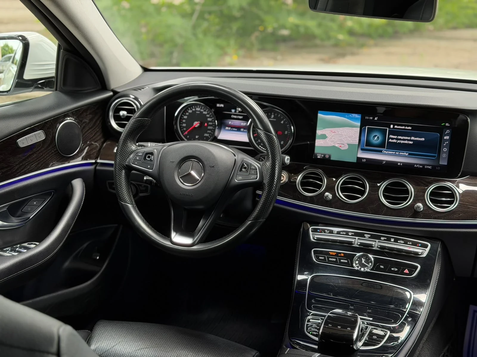 Mercedes-Benz E 350 AMG DISTRONIK 360KAMERA OBDUHVANE, снимка 7 - Автомобили и джипове - 55219074