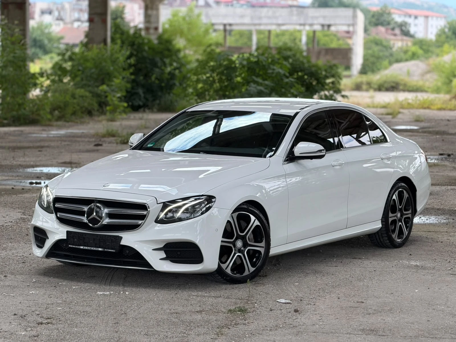 Mercedes-Benz E 350 AMG DISTRONIK 360KAMERA OBDUHVANE