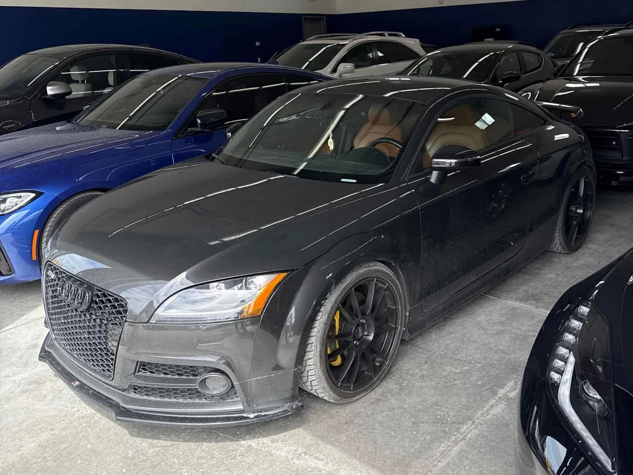 Audi Tt S * 2.0T * ГЛАВНО ПРЕДСТАВИТЕЛСТВО