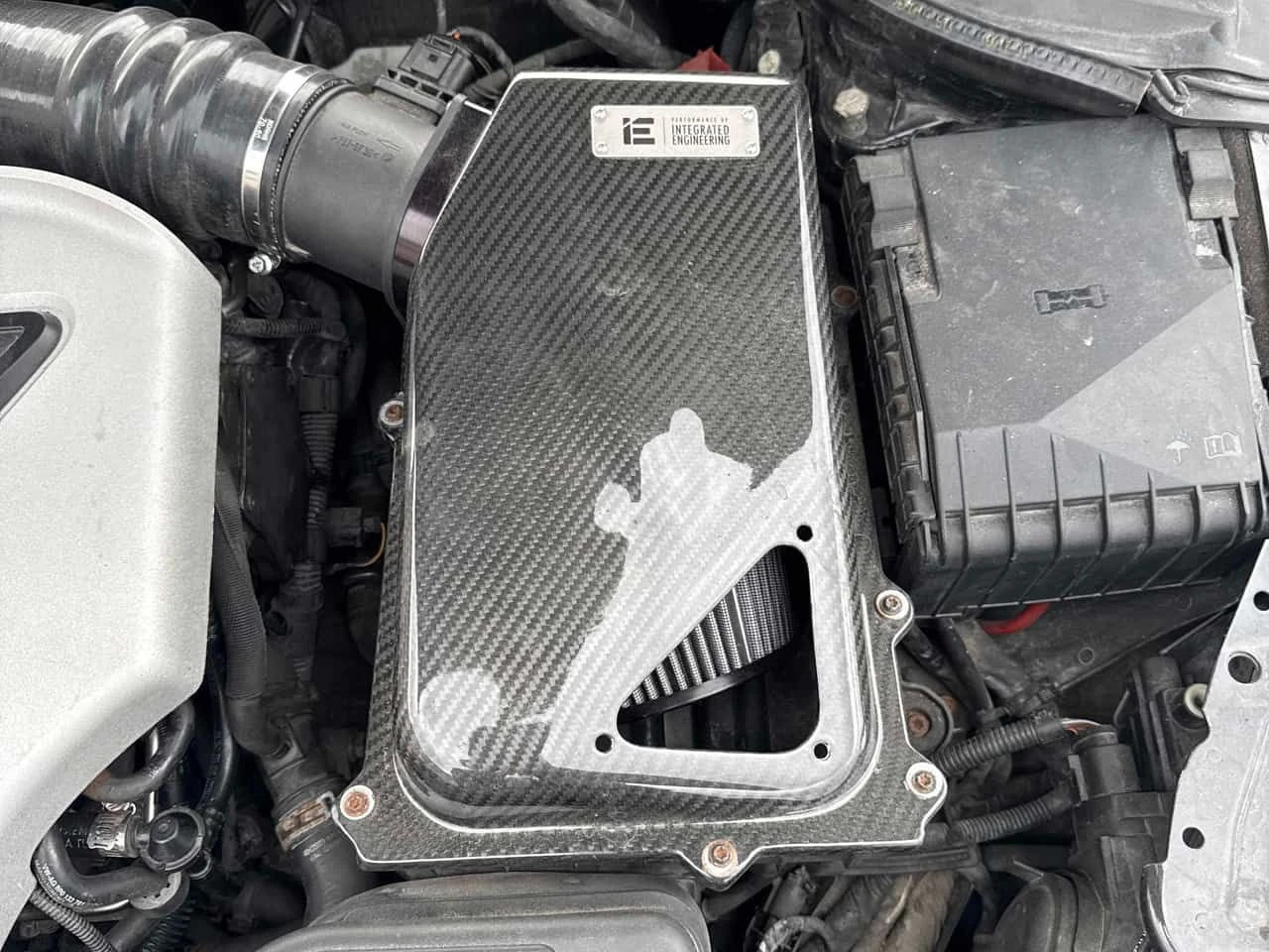 Audi Tt S * 2.0T * ГЛАВНО ПРЕДСТАВИТЕЛСТВО, снимка 12 - Автомобили и джипове - 55276682