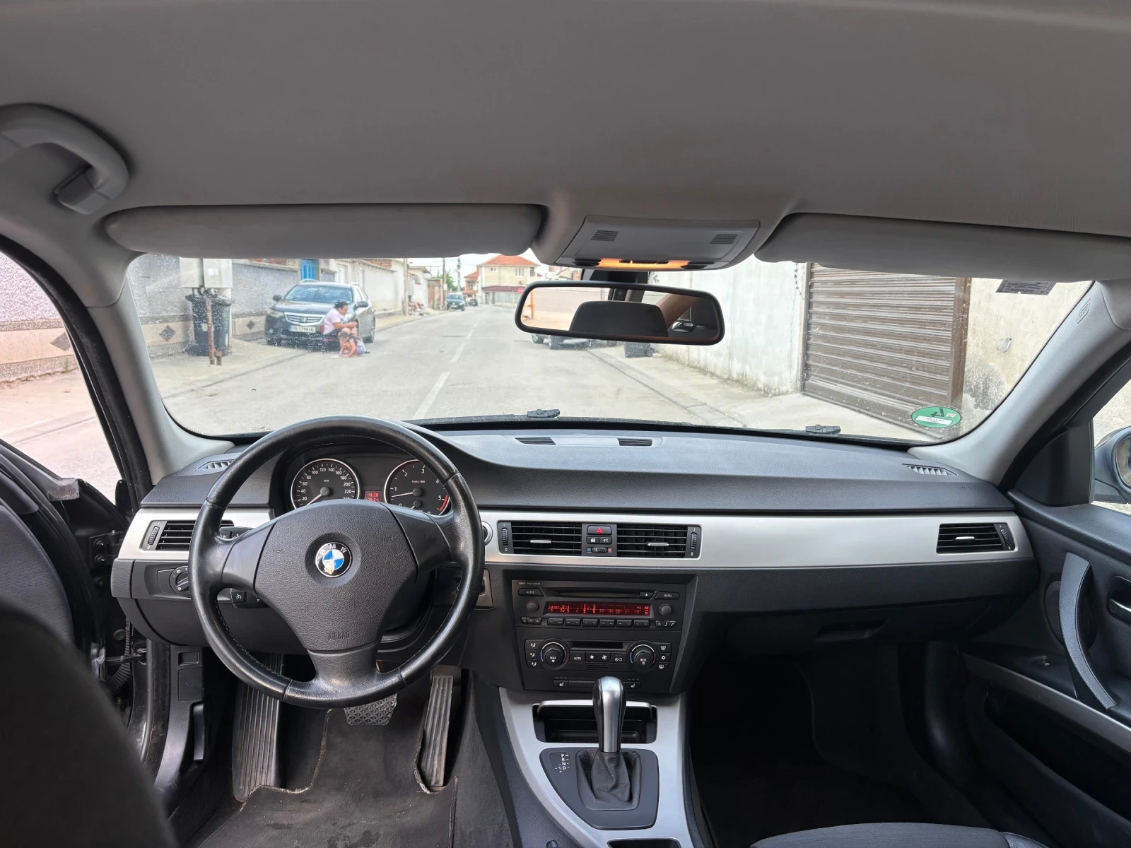 BMW 330, снимка 7 - Автомобили и джипове - 55316742