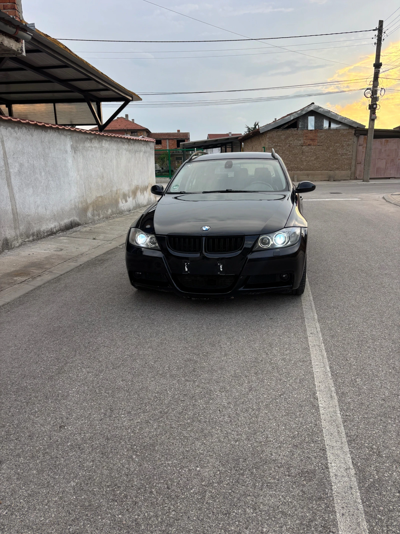 BMW 330