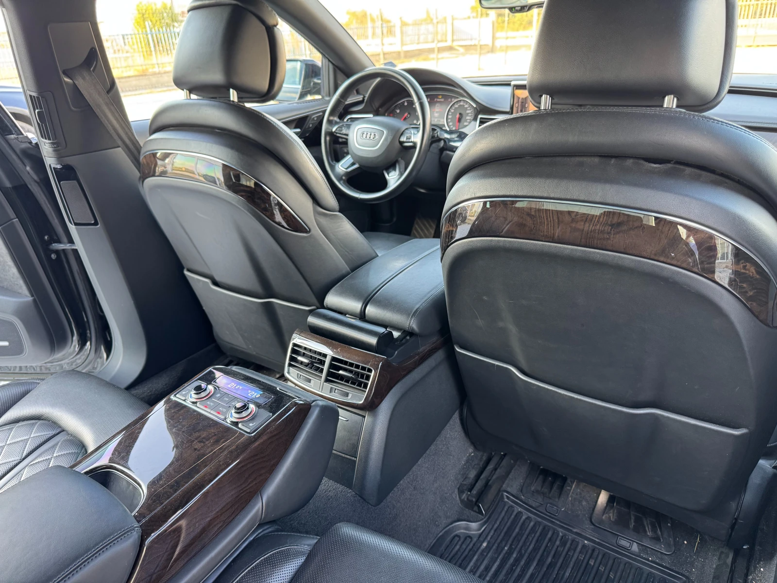 Audi A8 3.0TDI* QUATTRO* MATRIX* Обдухване* BOSE* FULL, снимка 17 - Автомобили и джипове - 55959964