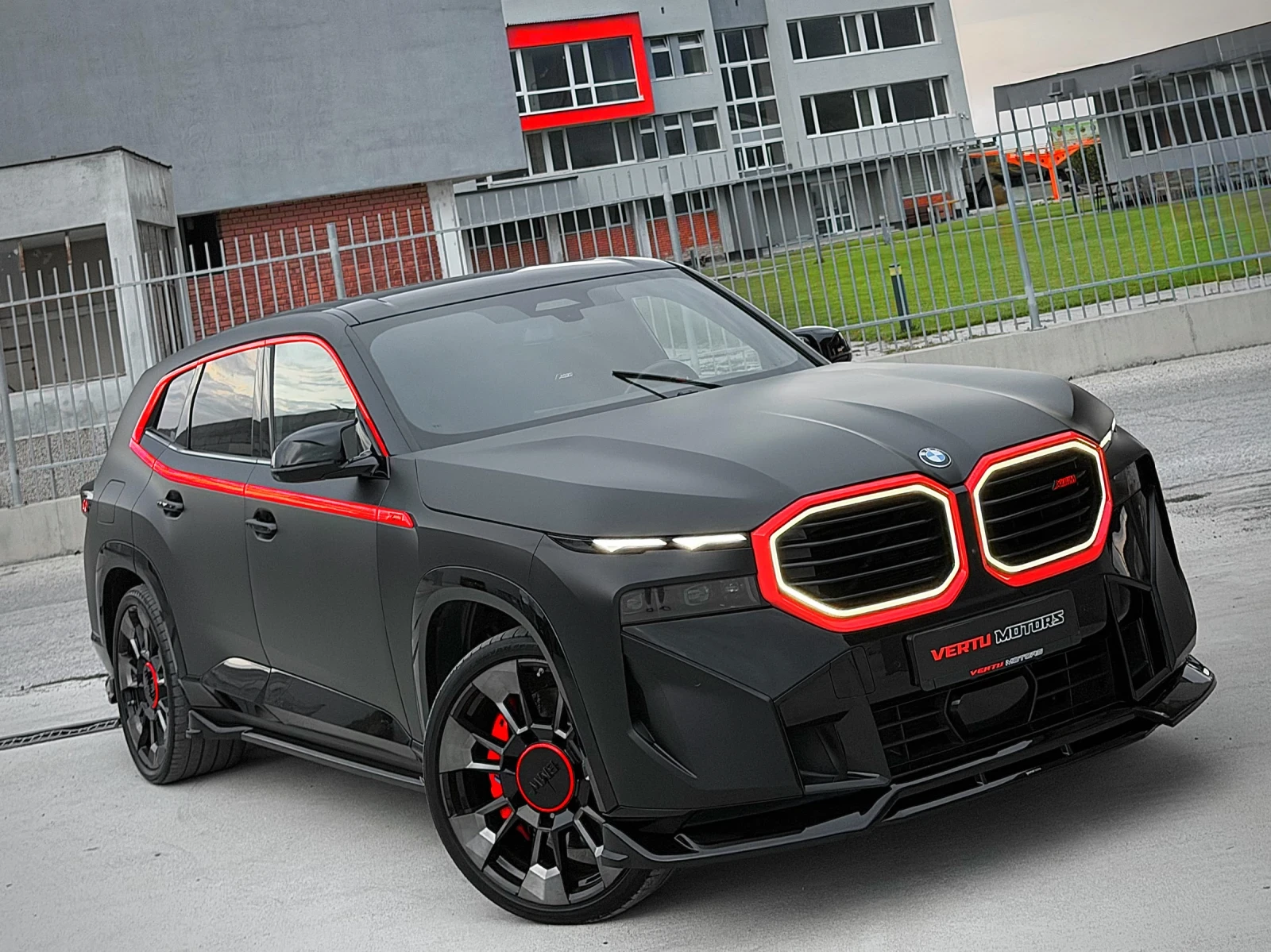 BMW XM ГАРАНЦИЯ/ Label Red/ B&O/ 3xTV/ 360 CAMERAS/ FULL