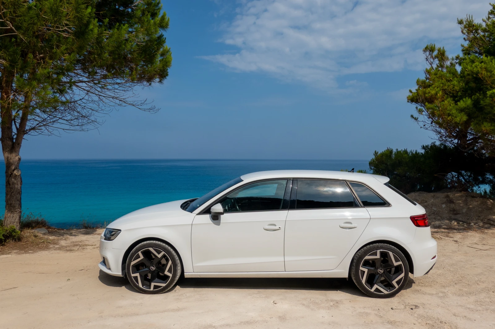 Audi A3 2.0 TDI Quattro, снимка 2 - Автомобили и джипове - 56508398
