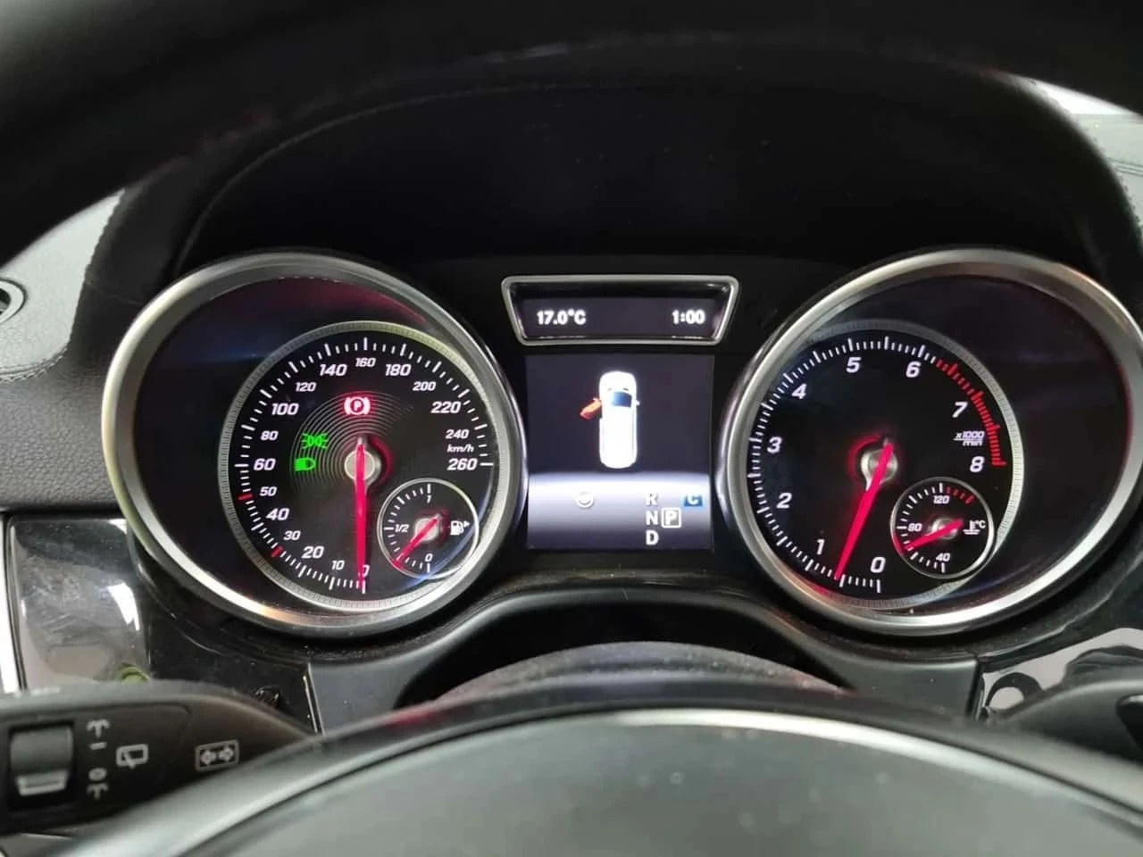 Mercedes-Benz GLS 450, снимка 9 - Автомобили и джипове - 56686154