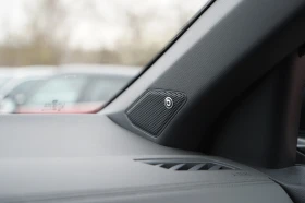 VW T-Roc 2.0TSI* R* AKRAPOVIC* BEATS* DCC, снимка 13