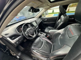 Jeep Cherokee V6 3.2 TRAILHAWK 4x4 / PANORAMA / FULL - 28500 лв. / 14571.82 € - 86662449 5