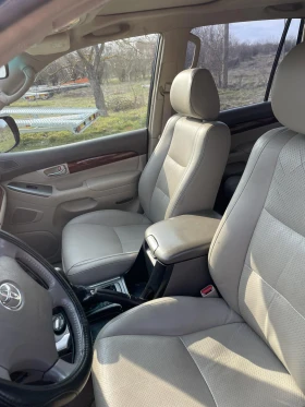 Toyota Land cruiser - 12990 € / 25406.23 лв. - 62066028 9