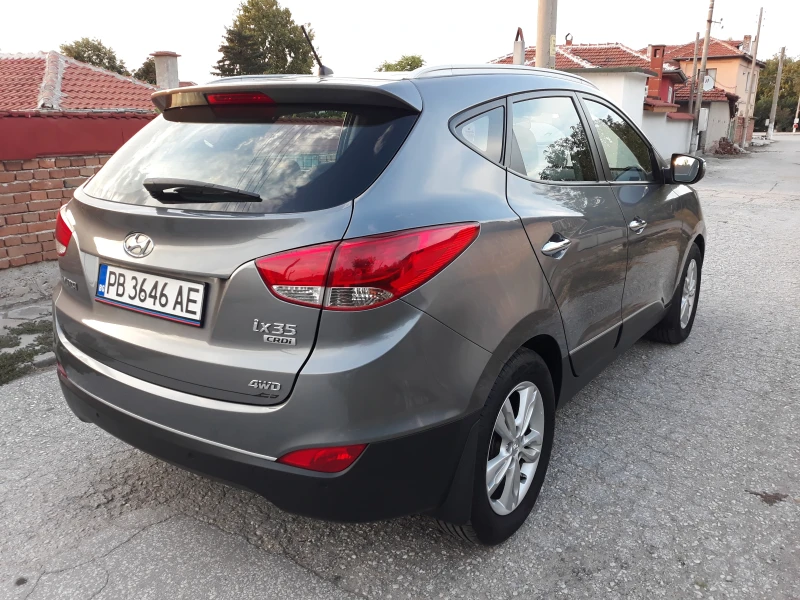 Hyundai IX35 2.0 CRDI, снимка 4 - Автомобили и джипове - 47383706