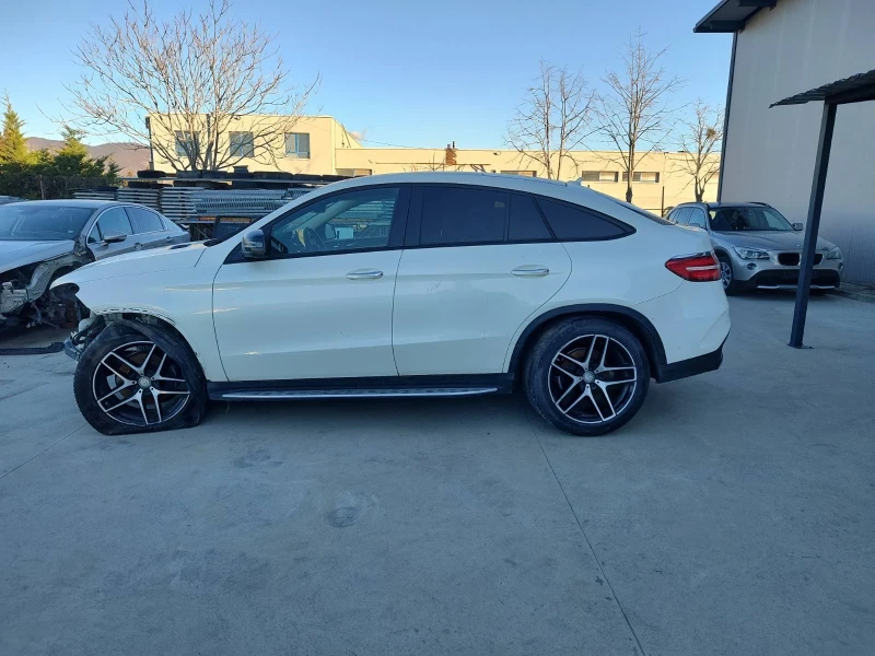 Mercedes-Benz GLE 350, снимка 3 - Автомобили и джипове - 48388277