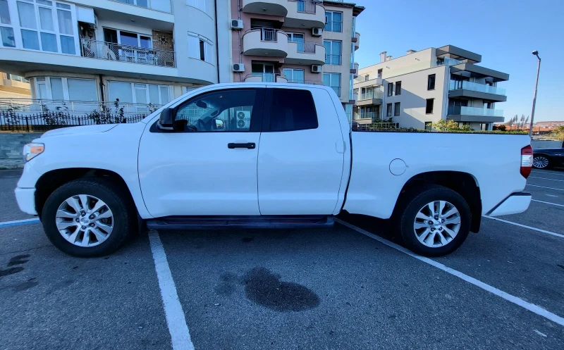 Toyota Tundra 5.7 LIMITED, снимка 4 - Автомобили и джипове - 49308296