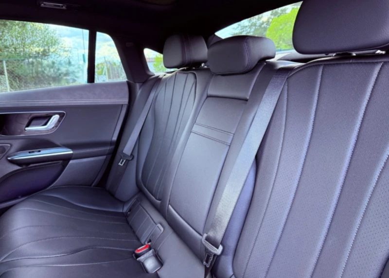 Mercedes-Benz EQE 350 AMG Line, снимка 8 - Автомобили и джипове - 52331931