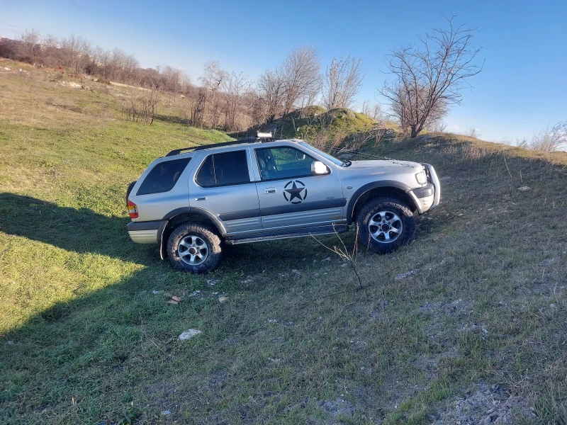 Opel Frontera 2.2, снимка 2 - Автомобили и джипове - 53177967