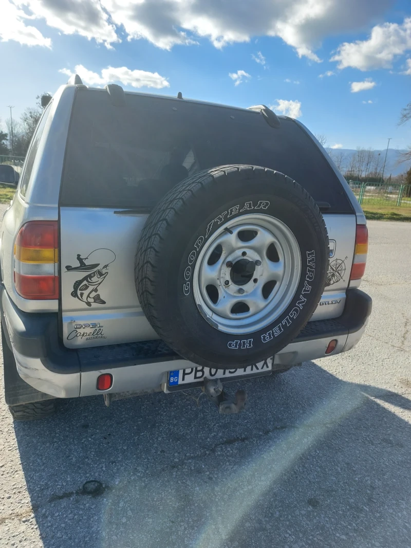 Opel Frontera 2.2, снимка 6 - Автомобили и джипове - 53177967